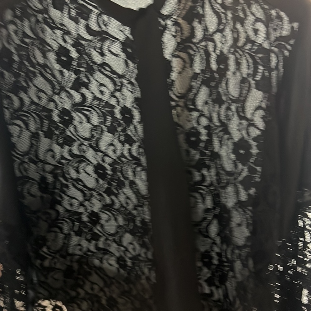 Lace Blouse - Picture 7 of 7